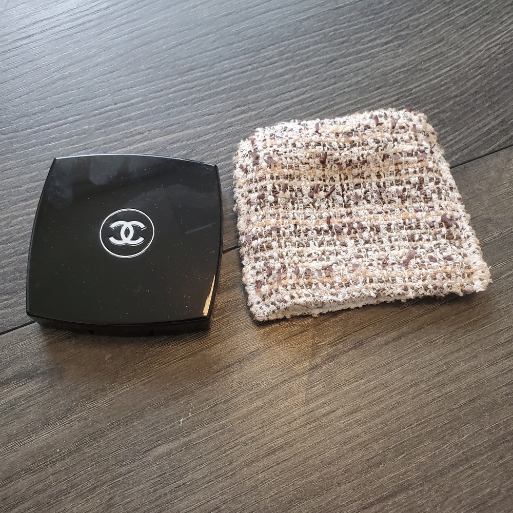 Chanel Tweed Eyeshadow Quad In Tweed Brun Et Rose (04)